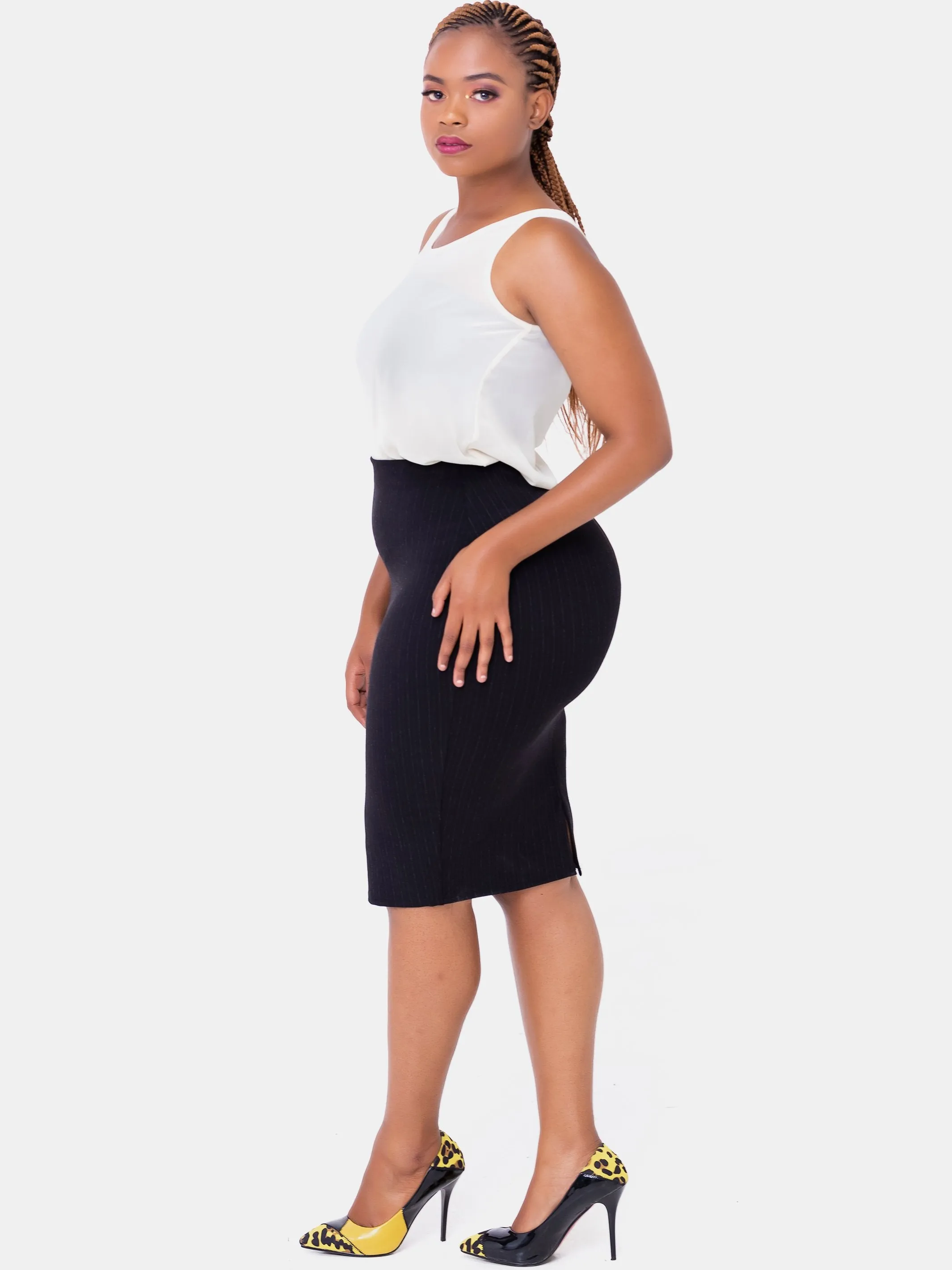 Vivo Basic Pencil Skirt With Slits - Black