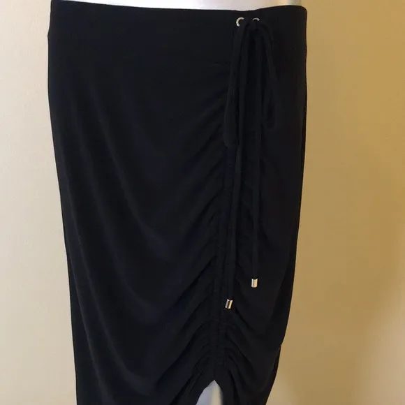WHBM | Matte Jersey Ruched Pencil Skirt Black
