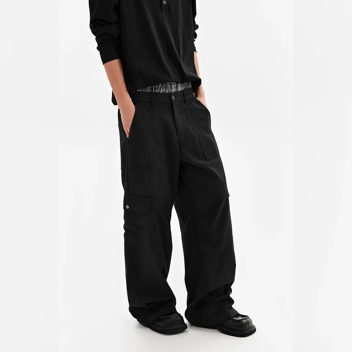 Wide-Leg Cargo Pants