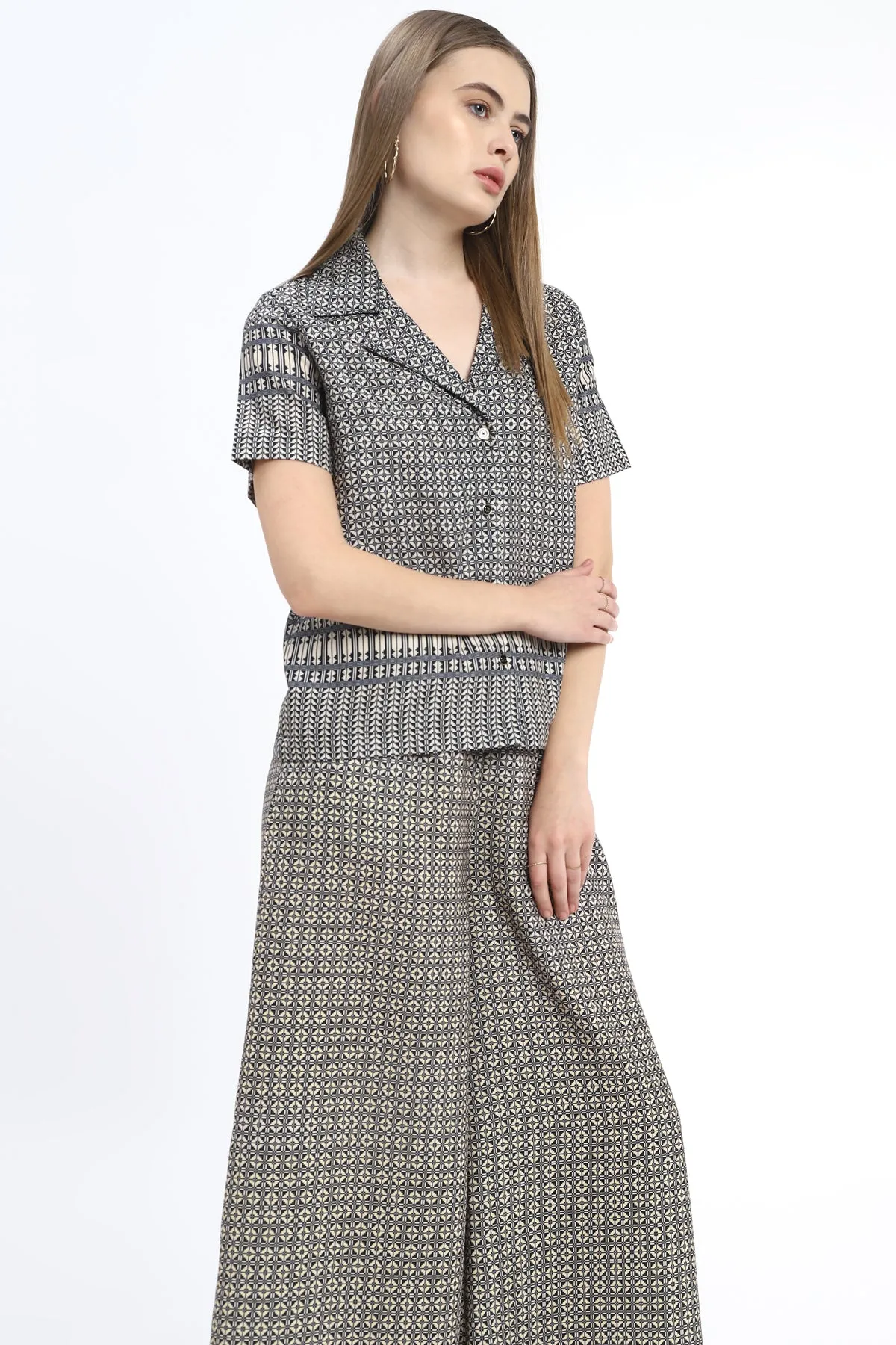 Wide Leg trouser with elasticated waist band in Ankle Length