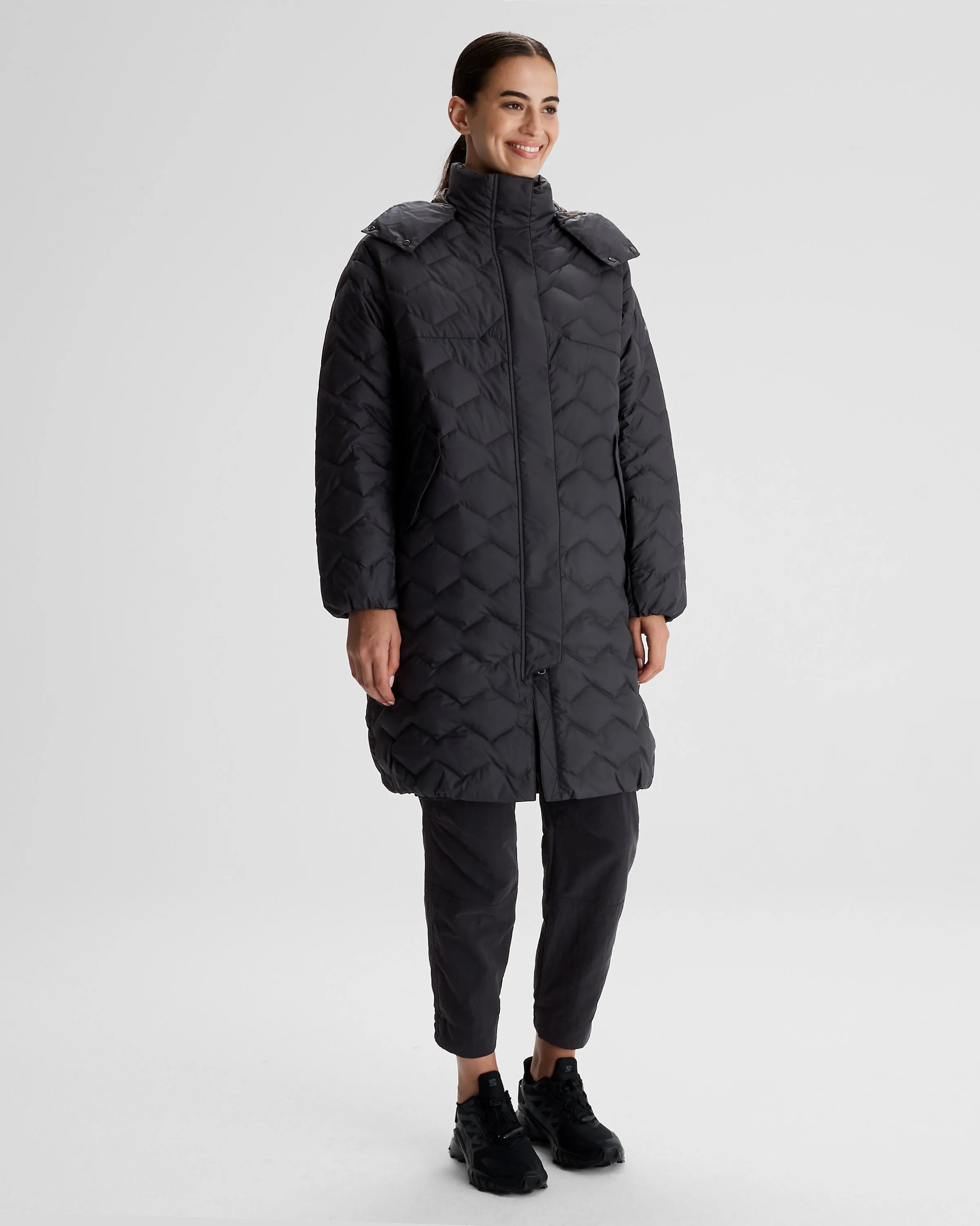 Women's Any Time Down Hooded Parka - Black Stingray