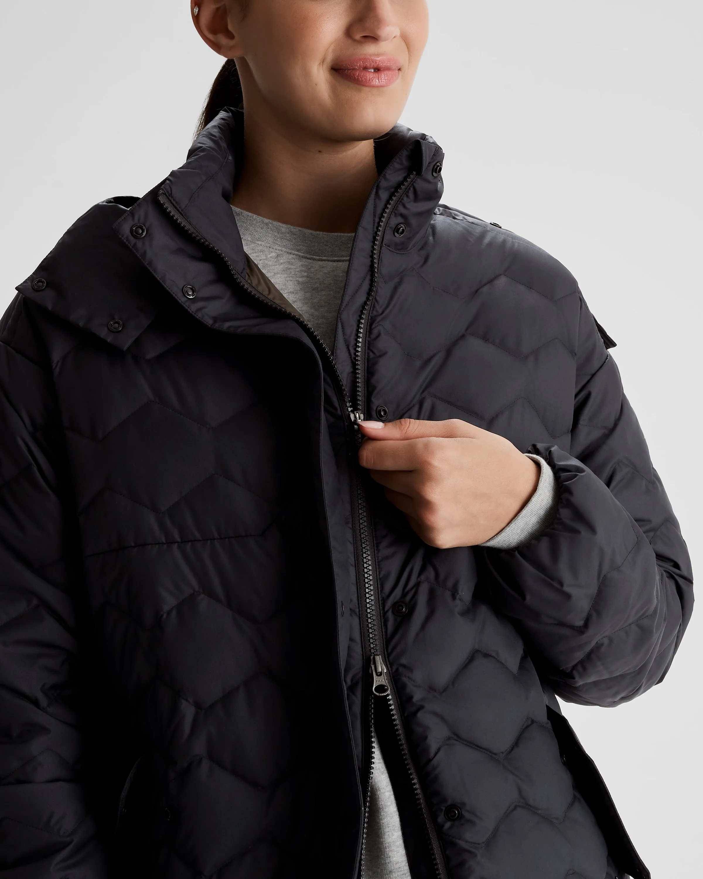Women's Any Time Down Hooded Parka - Black Stingray