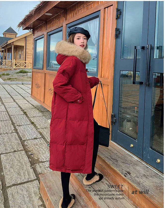 Women's Insulated Parka with Windproof Features and Water-resistant Fabric