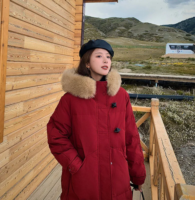 Women's Insulated Parka with Windproof Features and Water-resistant Fabric