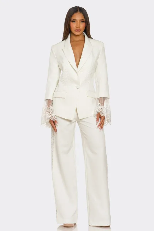 Women's White Lacy Sleeves Majesty Pants Set